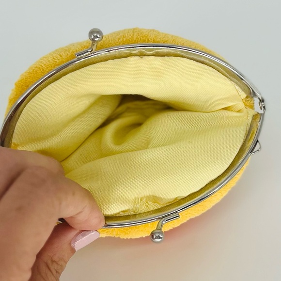 Coin Purse. - Picture 9 of 10